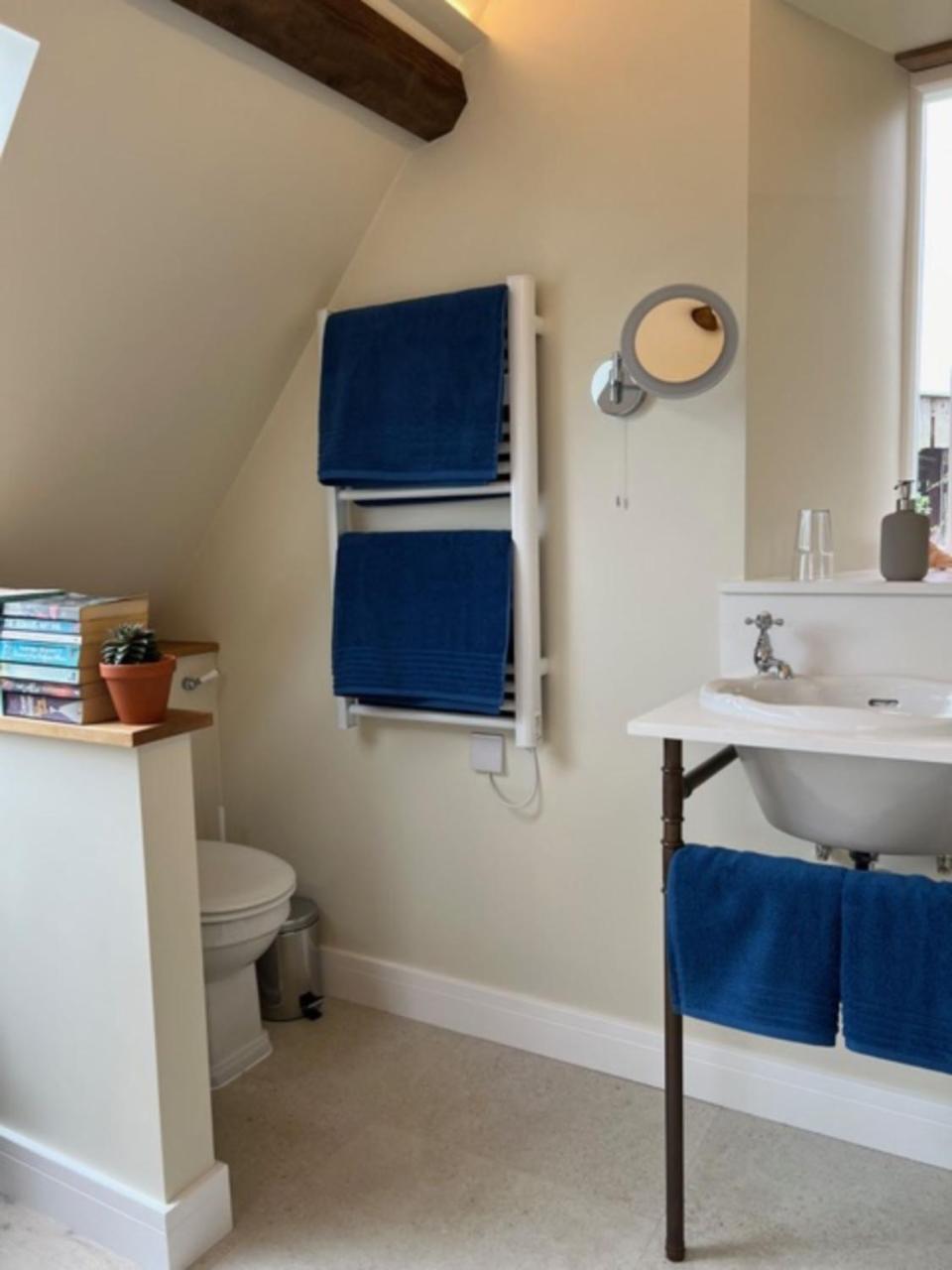 הוילה Hailey Idyllic Secluded Hideaway With Countryside Views On The Edge Of The Cotswolds מראה חיצוני תמונה