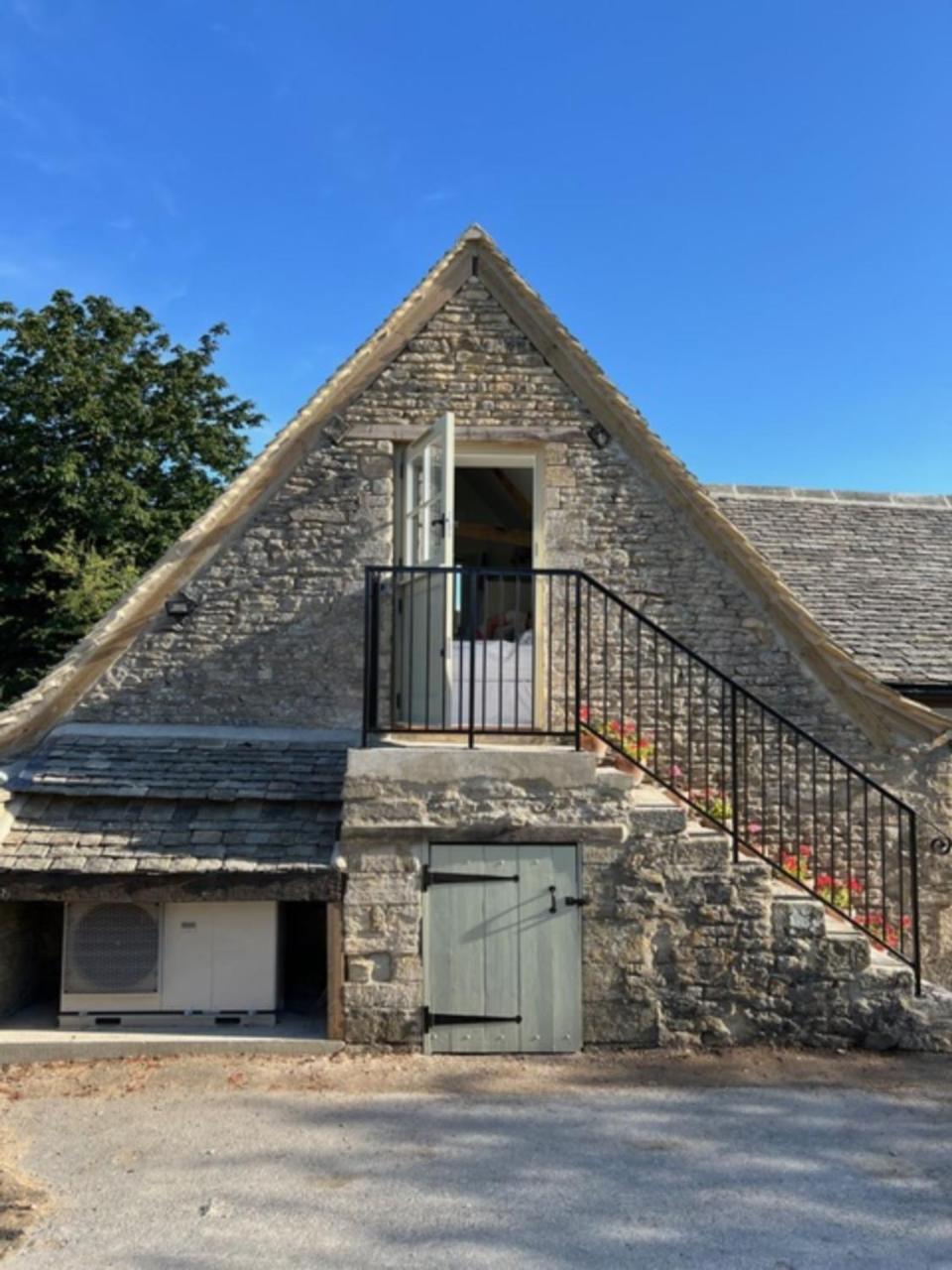 הוילה Hailey Idyllic Secluded Hideaway With Countryside Views On The Edge Of The Cotswolds מראה חיצוני תמונה